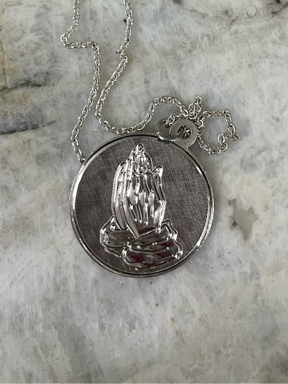 Sterling Praying Hands Serenity Prayer Pendant w/Italian 925 16”/18” Chain